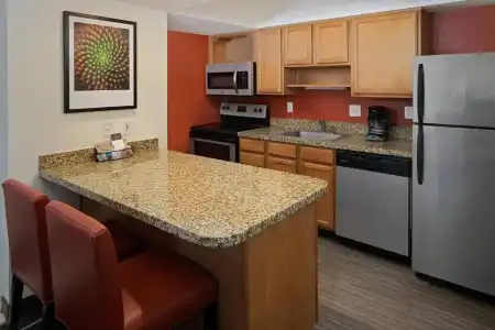 Residence Inn by Marriott Richmond West End - 26