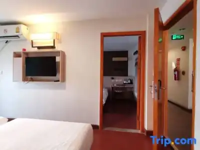 Chiang Roi 7 Days Inn - 55