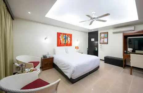 Lokal Phuket "Former K-Hotel" - 23