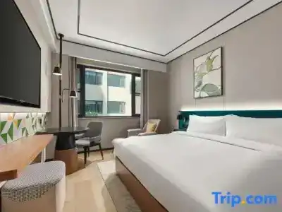 Hilton Garden Inn West Lake - 35