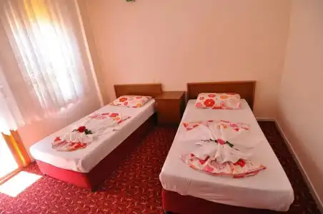 Diamant Otel - 2