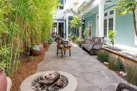 Pacific Blue Inn - 16