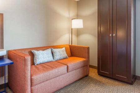 Hampton Inn Madison-East Towne Mall Area - 39