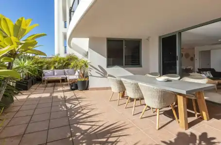 Bay Royal Apartments - 256