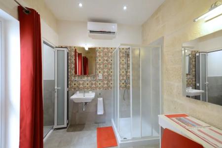 Vbl Hostel – Adults Only - 23