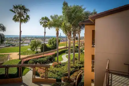 Grand Pacific Palisades - 69