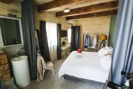 Talbot and Bons Boutique Bed & Breakfast - 35