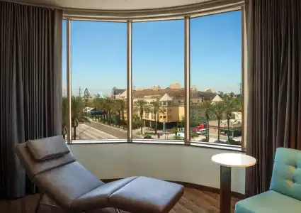 Hyatt House at Anaheim Resort/Convention Center - 7