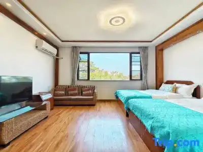 Tranquil Shores Holiday Apartments - 81