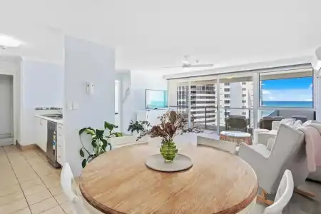 Baronnet Apartments - 59