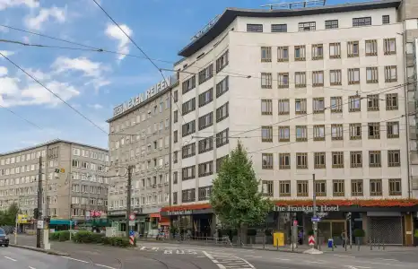 The Frankfurt - 34