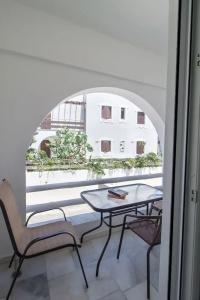 Birikos Studios & Apartments - 123