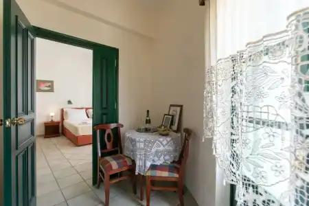 HORA SUITES - 46
