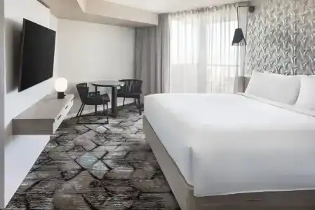 Renaissance Daytona Beach Oceanfront - 25