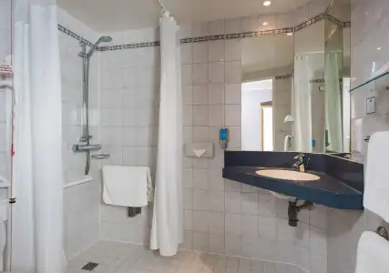 Holiday Inn Express Bristol - Filton by IHG - 18
