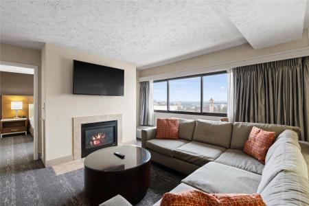 DoubleTree by Hilton Spokane City Center - 100