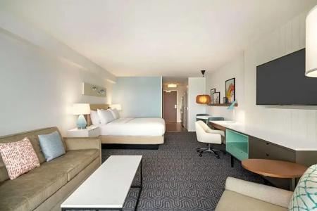 DoubleTree by Hilton Ocean City Oceanfront - 166