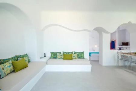 Skyfall Suites - Adults Only - 82