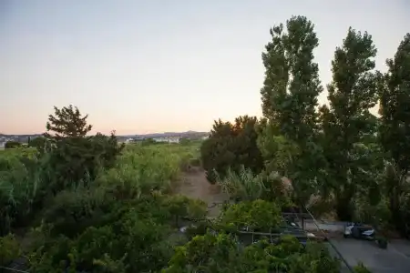 John & Mary's Studios - 55