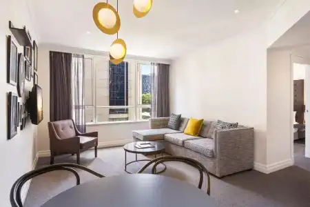 Mantra 2 Bond Street Sydney - 46