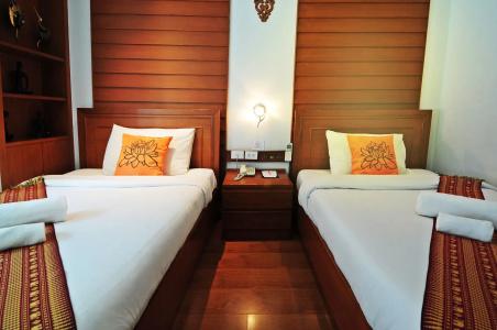 Baan Sukhumvit Soi 18 - 5