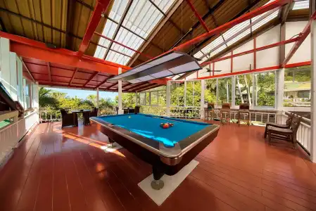 Crystal Bay Yacht Club Beach Resort - 20