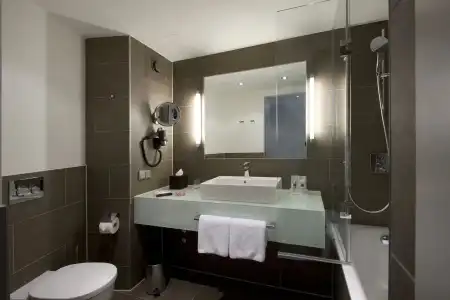 ATLANTIC Grand Bremen - 10