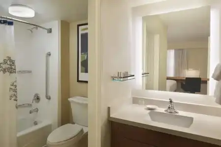 Residence Inn by Marriott Toronto Airport - 40