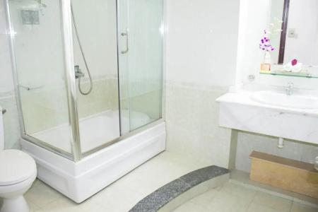 Hoa Phat & Apartment - 70