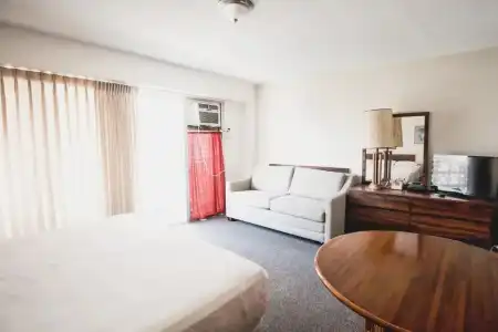 Royal Grove Waikiki - 52