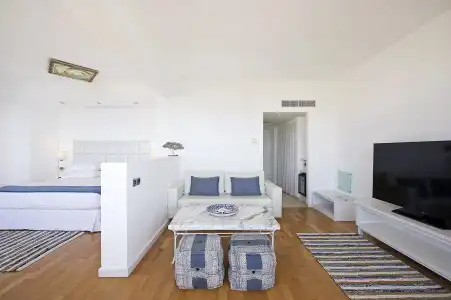 Grecian Sands - 7