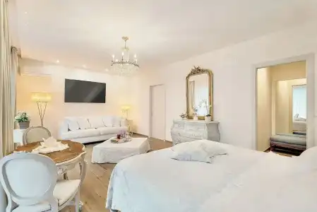 Dreams Guest House - 162