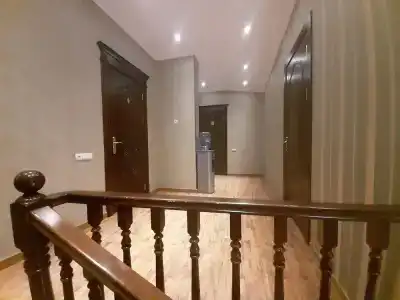 Eleon - Hostel - 1