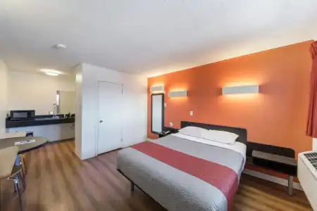 Motel 6 Cranbrook, BC - 41