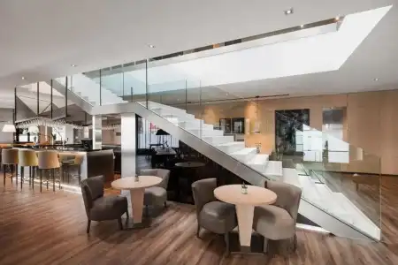 AC Milano by Marriott - 12