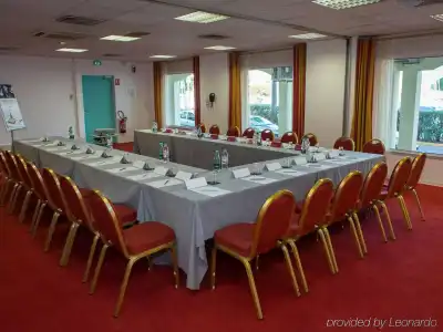 Mercure Thalasso and Spa Port Frejus - 22