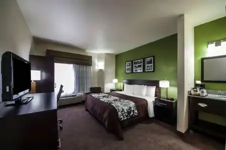 Sleep Inn & Suites Tulsa Central I-44 - 35