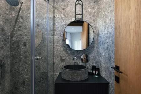 Chapter 02 Gallery Suites - 27