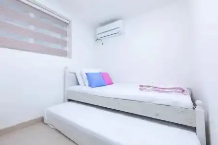 Wow Hills Guest House - 30