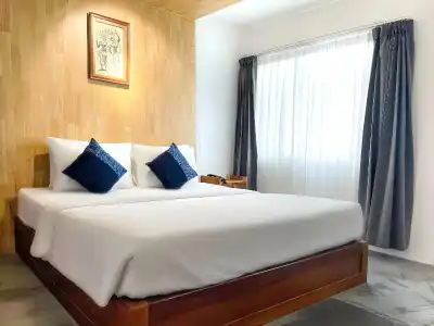 Pacific, Phnom Penh - 22