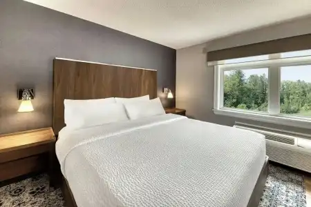 Four Points by Sheraton Barrie - 50