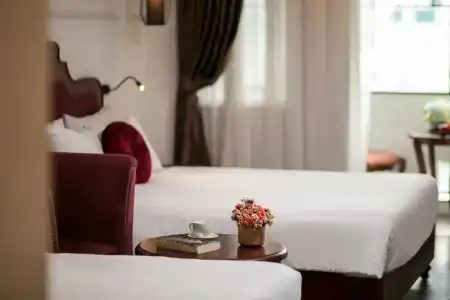 Vision Premier & Spa - 51