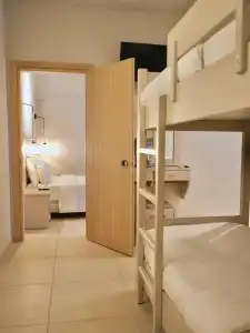 Telesilla - 102