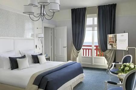 Hôtel Barrière l'Hermitage - 111