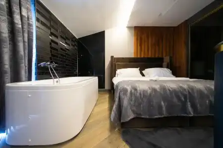 Mad Inn & Spa - 9