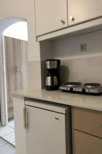 Oleander Apartments - 14