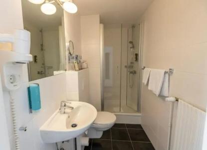 Comfort Tom Kyle - 27