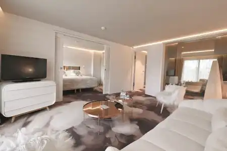 Hôtel Tsanteleina - 110