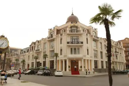 Royal Casino & - 0