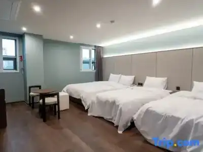 Dongdaemun - 63